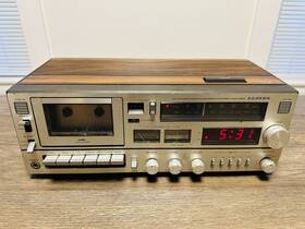 J245 Lloyds Vintage Am/fm Cassette Recorder/radio Clock Alarm Rare Model