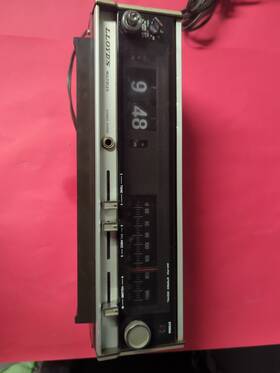 Lloyds J627g-37a Am/fm Digital Stereo Clock Radio