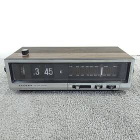 Jj-215 Lloyds Jj215 Vintage Alarm Flip Clock Radio Fm Woodgrain Retro Home Decor Read