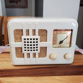 Lyric 546t Excellent Vintage 1946 Radio - Nice