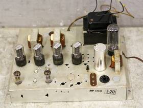 175-55 Magnavox Vintage T-20 Tube Power Amplifier S28