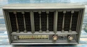 1fm073 Magnavox Rare Vintage Solid State Am/fm/afc Radio Model Green Parts