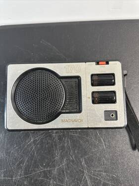 Al-170 Magnavox Am Fm Handheld Battery Powered Transistor Radio Untested