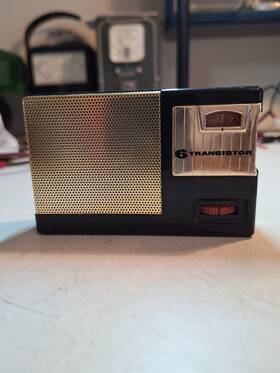 Am-22 Magnavox Am22 Vintage Untested