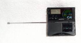 Sc209 Magnavox Vintage Ae 4230/17 World Travel Fm Clock Radio Tested- Works