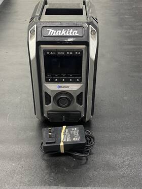 Pd5031093 Makita Xrm09 18v Lxt/12v Max Cxt Lithium-ion Cordless Bluetooth Job