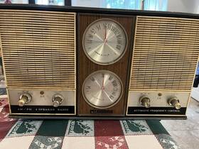 3ye-380 Mastercraft Vintage Am/fm 4 Speaker Radio.made In Japan. Tested And Works