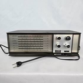 11-530 Midland Vintage 7-band Am/fm Sw Police Aircraft Radio Receiver Works