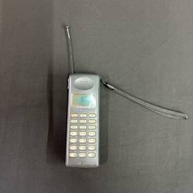 99co2409 Mitsubishi Diamondtel Cellular Person Radio No. 2409