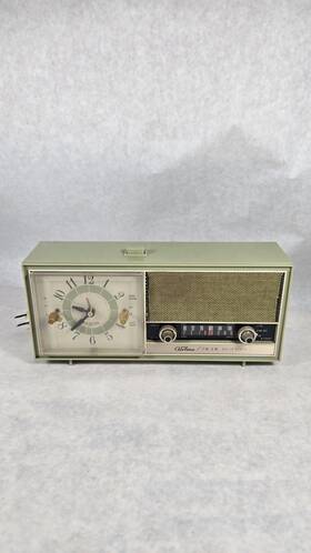 1950c Montgomery Ward Vintage Wards Airline 1950s Am/fm Clock Radio Avocado Green Tested 1950c Montgomery Ward Vintage Wards Airline 1950s Am/fm Clock Radio Avocado Green Tested