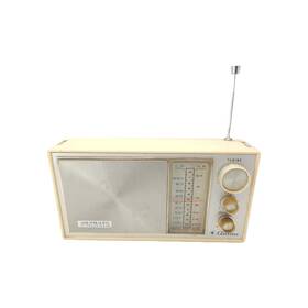 Gen-1447a Montgomery Ward Airline Am/fm Radio Model Gen 1447a Working Condition