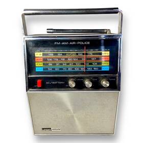 Gen-1453a Montgomery Ward Vintage Airline 1453a Multi-band Radio Fm/am/air/police Works