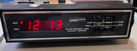 Gen-1920a Montgomery Ward Vtg Airline Model Am/fm Led Clock Radio Alarm .tested