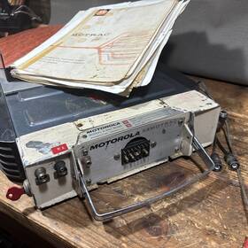 Motorola 1179aa Vintage Motrac 2-way Mobile Car Radio Transceiver Model R43hht