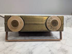 52b4u Motorola Vintage Model Am Battery/ac Portable Radio Works For Restoration