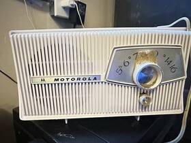 54pg44458-a-cl Motorola Vintage Clock Radio - Label