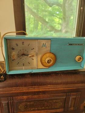 5s24cw Motorola 5c24cw Vintage Blue Tube Alarm Clock Am Radio 1957 Works