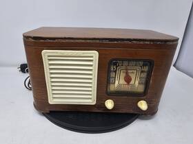 5l19 Motorola Vintage Am Tube Radio Wood Cabinet Mid-century For Parts