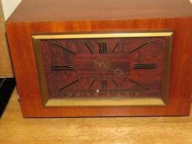 6zcw Motorola 1953 Clock Radio