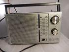 P3805a Emerson Vintage Portable Radio
