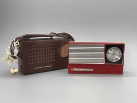 R-121 Panasonic Top Mint National Mw Radio Model 6 Transistor Rare