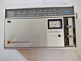 R-399 Panasonic National R 399 Super Sensitive 12 Transistor 3 Band Radio - Works