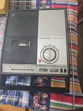 Panasonic Rq-233s Vintage Am Radio Cassette Recorder Japan Solid State T-bar