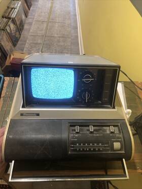 Tr-475 Panasonic Vintage Pop Up Screen B&w Tv With Am/fm Radio Works W Manual
