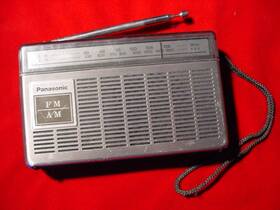 Rf-509 Panasonic Wm-f41 Vintage Am Fm Radio Works Great