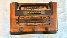 12225 Philco Antique Am Radio