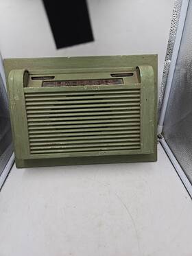 Philco 30-2560-4 Vintage Radio For Parts And Repair