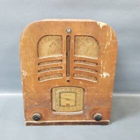 39-6008 Philco Vtg 39-70 Broadcast Tube Radio Receiver For Parts Or Restoration