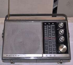 909-gr Philco Model T All Transistor Am/fm/sw Portable Radio Good