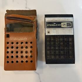 T-61-124 Philco Vintage Pocket Radio Model#t61124 Sn#44614 With Case- Not Tested