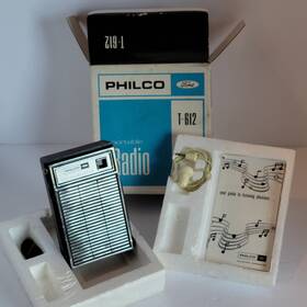 T-612 Philco Vintage Pristine Rare Ford Portable Radio Nib
