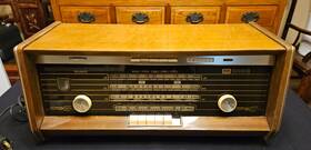 B5x23a Philips 17989 Vintage Radio B5x23a/04 Table Top Plano Stereo Hifi Works