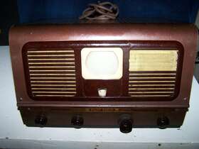 Tv-37 Pilot 1948 Candid Television Set Historic Post-war Portable Tv Works