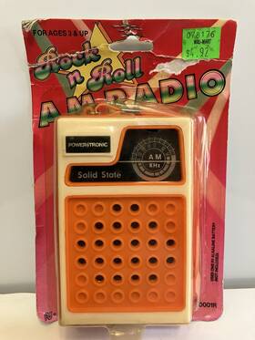 20001r Power Tronic 20001 Vintage 1986 Nasta Powertronic Orange Solid State Am Transistor Radio