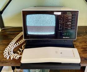 Ap1495yh Quasar Vintage Phone Tv Radio Alarm Clock Works