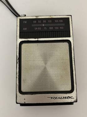 12-710 Radio Shack Radioshack Realistic Am/fm Handheld Transistor Vintage Rare Read