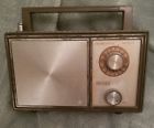 Rc-2215 Unisonic Vintage Radio Green Case