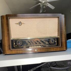5qr73fm Rca Fm Lw Mw Tube Radio With Phono Input And Speech Feature