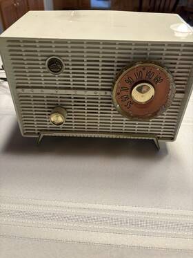 Rca 8-x-5e Victor Vintage Tube Radio