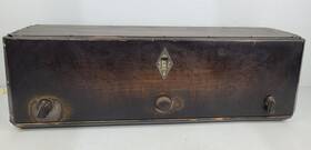 Radiola-33 Rca Ar-784-a Vintage Model Ar-784 Metal Case Tube Radio Defective
