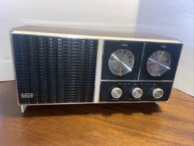 Rjc21-w Rca Vtg Radio Victor Walnut Gr. Works Am/ Fm