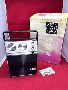 Rlm66e Rca Vintage Near Mint 1968 Solid State Am/fm Radio Black Works Without G Box