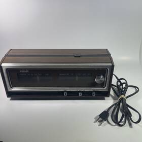 Rwc730 Rca Vintage Model Walnut Radio