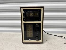 540-1600 Rca Rws467w Vintage Flip Clock Radio Works 120v Am Khz
