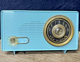 Xxra-35 Rca Vintage 1960s Am Tube Radio Turquoise 120v Made In Usa Works