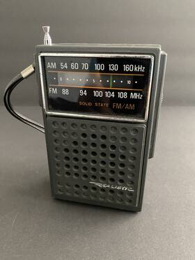 Realistic 11-635a Vintage Radio Shack Am/fm Model 12 635a Tested Working Clean